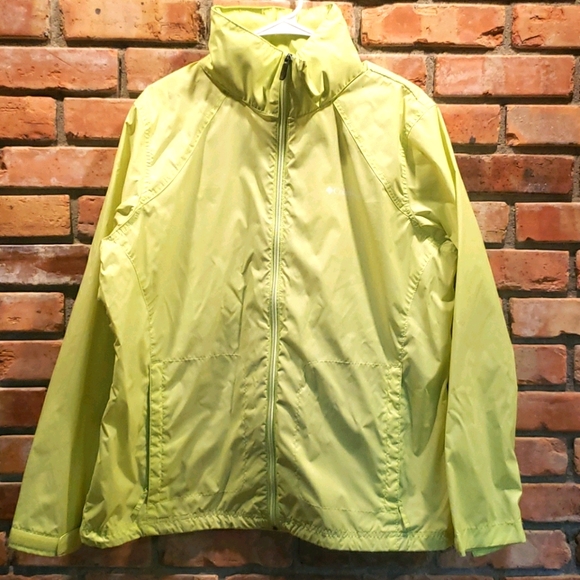 Columbia Jackets & Blazers - Columbia wind breaker